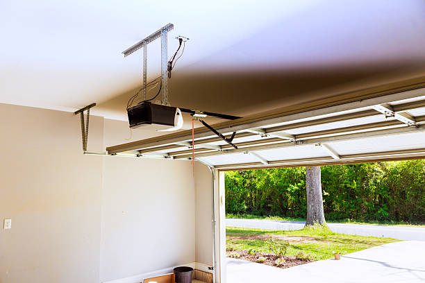 Top rated local Garage Door Roller Replacement specialists in Calistoga, CA